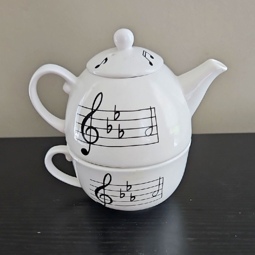 Vintage Musical Note Teapot and Cup Set